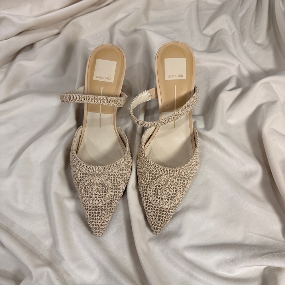 Dolce Vita Naomi Mule Natural Woven Pointed Toe Heels 7.5